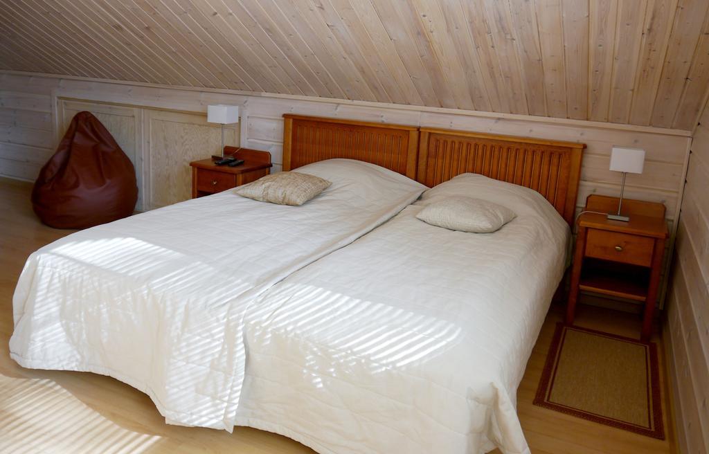 Villa Kolinpilvi Kolinkylä Habitación foto